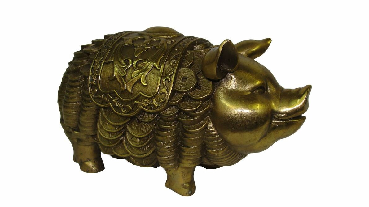 amulet for good luck - pig